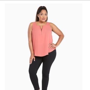 Torrid plus sheer zip accent pink flowy tank